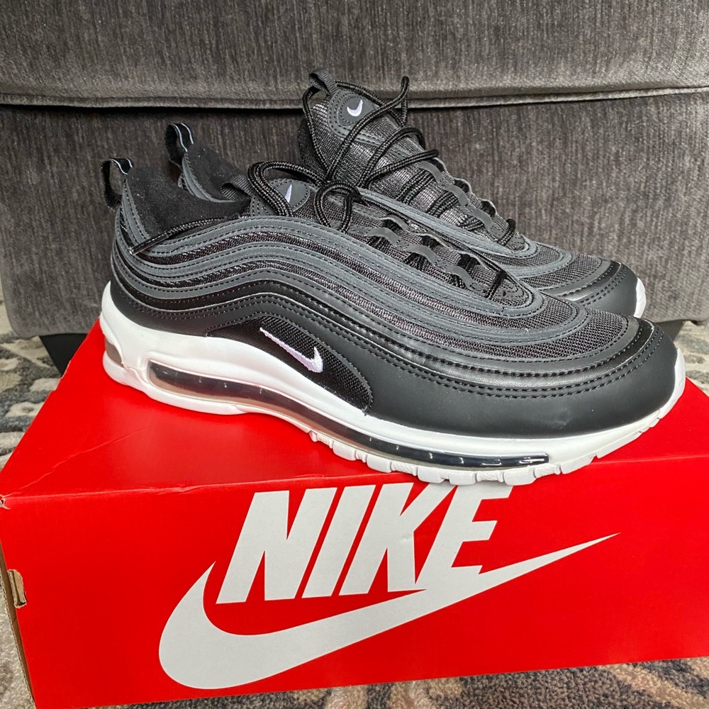 M 10.5/ W 12 - Black & White Nike Air Max 97